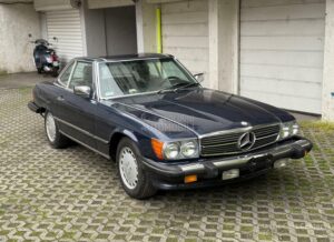 Mercedes Benz SL 560 560SL V8 W107
